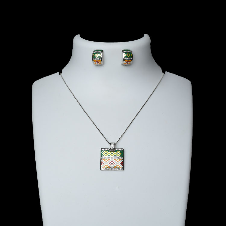 Trendy Ethnic Multicolor Pendant Set - PS03