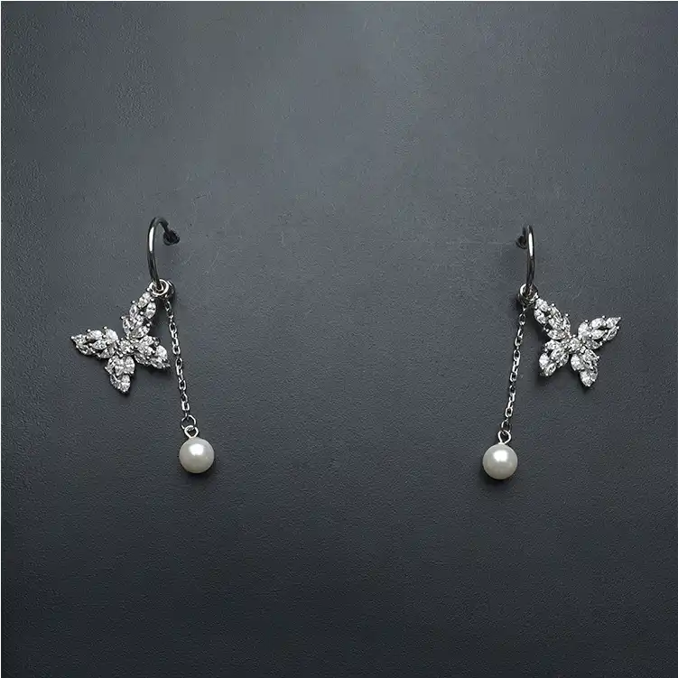Dimond Butterfly dangle Pearl silver Earring - ER06